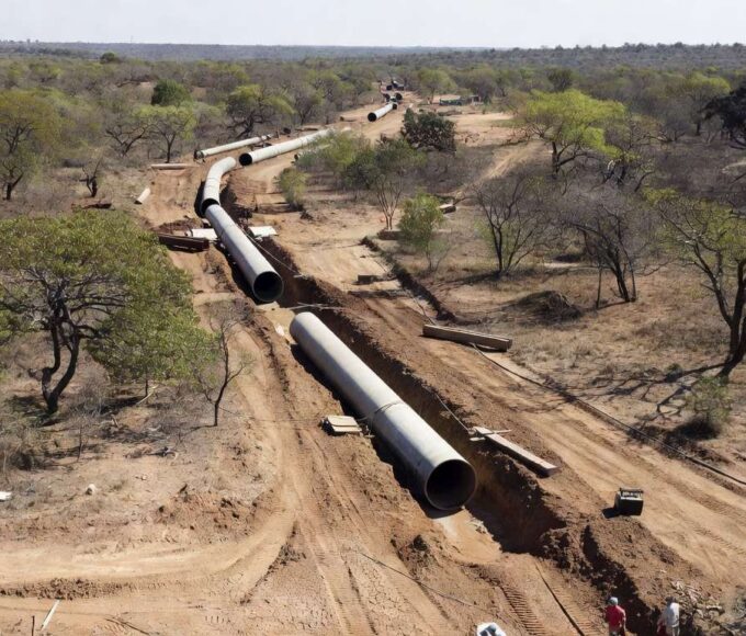 Instalação de adutora em Planaltina no DF destaca fragilidade do abastecimento de água