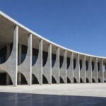 Fachada do Tribunal de Contas do Distrito Federal em Brasília