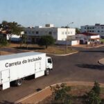 Carreta da Inclusão em Riacho Fundo II oferecendo atendimentos gratuitos