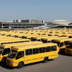 Ônibus escolares do GDF em Brasília relacionados a denúncias de campanha