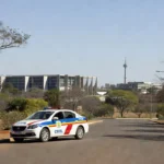 Viatura da Polícia Civil do DF em Brasília após prisão por agressão a morador de rua