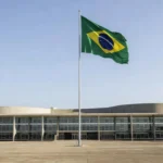 Quartel-General do Exército em Brasília com bandeira brasileira
