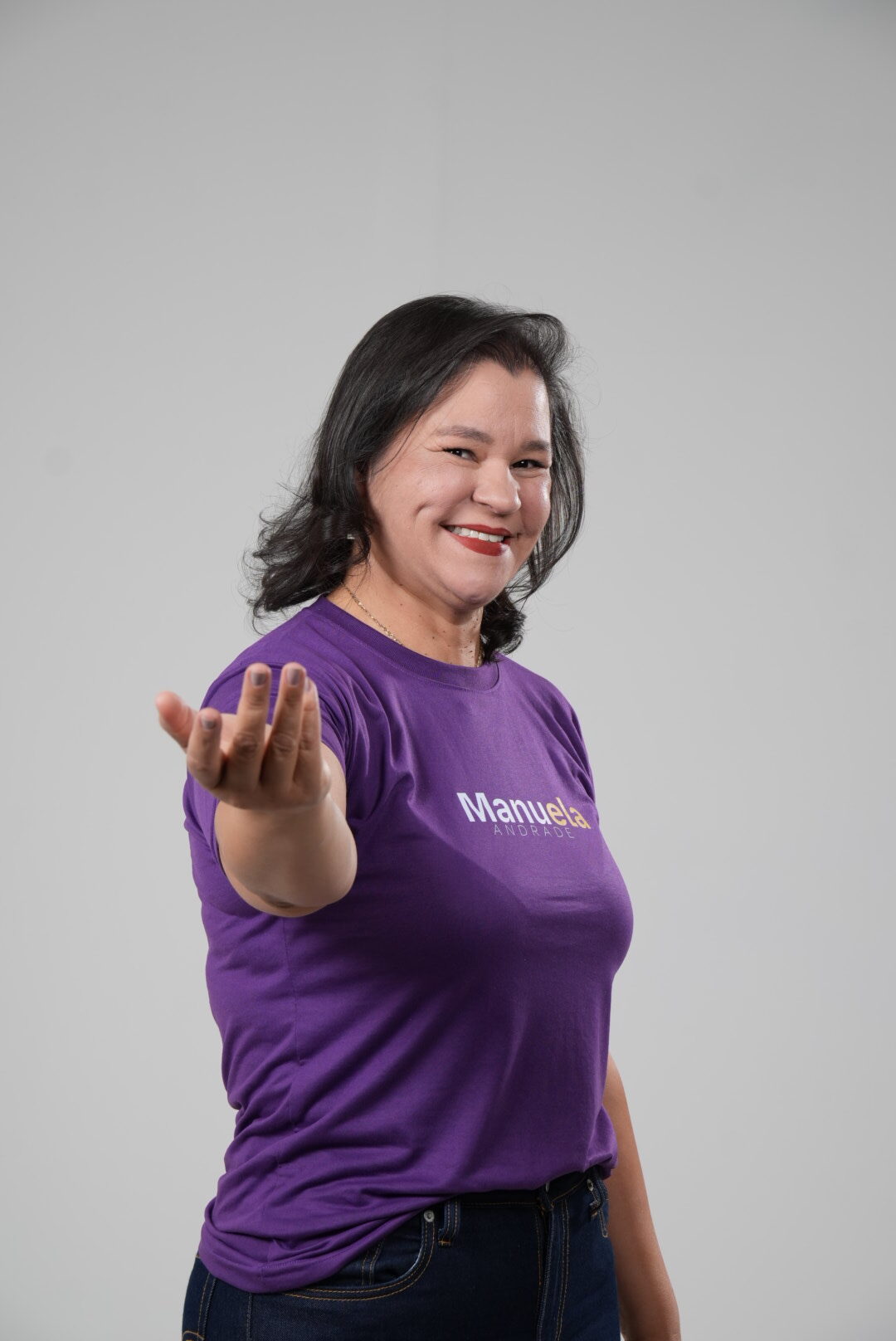 Manuela Andrade consolida favoritismo à CLDF com base forte no Gama
