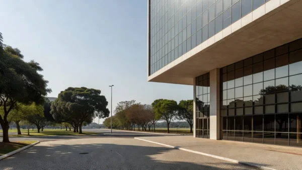 Fachada do Banco de Brasília (BRB) sob luz natural, simbolizando banco público