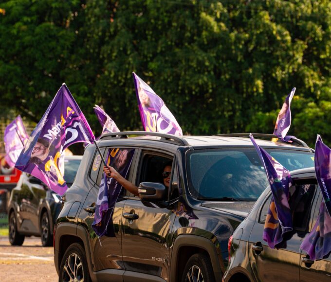 Manuela Andrade ganha apoio de taxistas e motoristas autônomos no DF